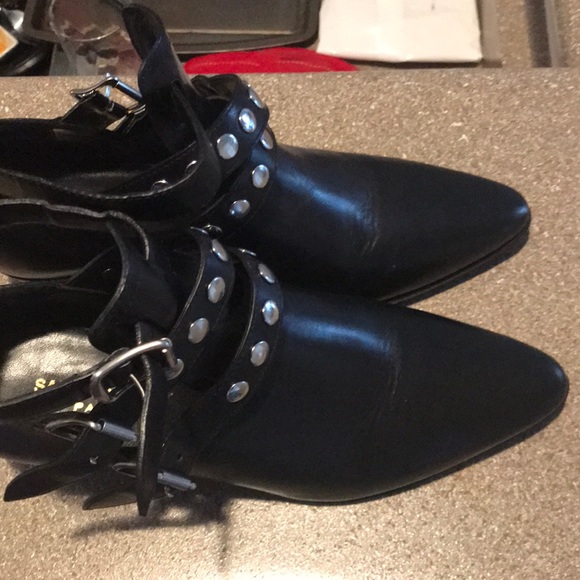 Saint Laurent Booties - Picture 8 of 8